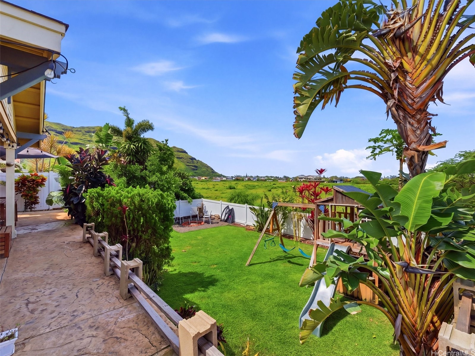 87-1683 Mokila Street