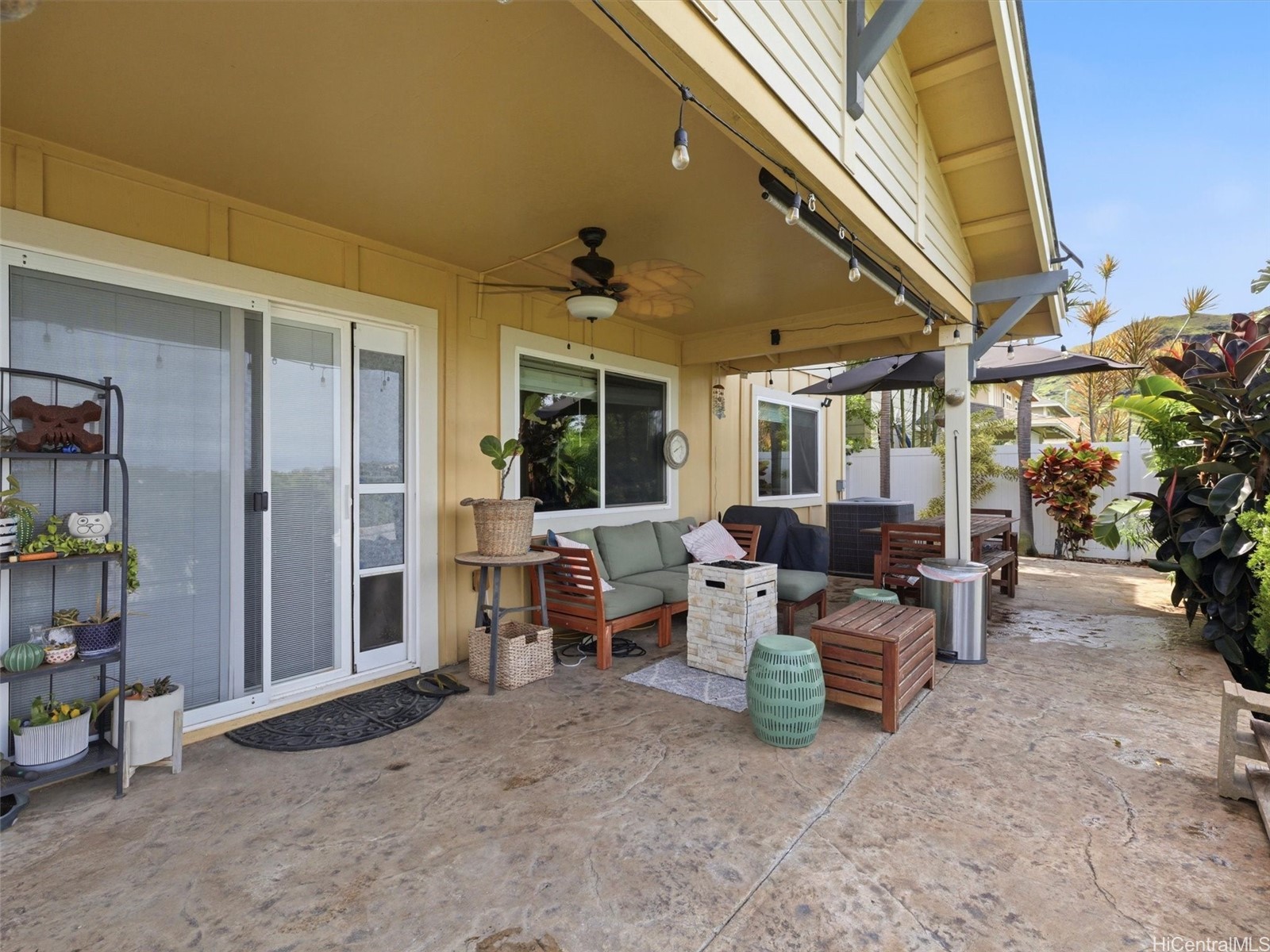 87-1683 Mokila Street