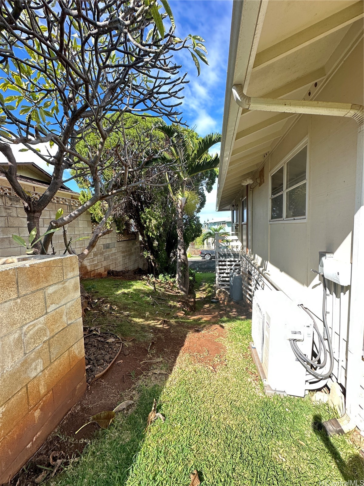 92-365 Malahuna Place