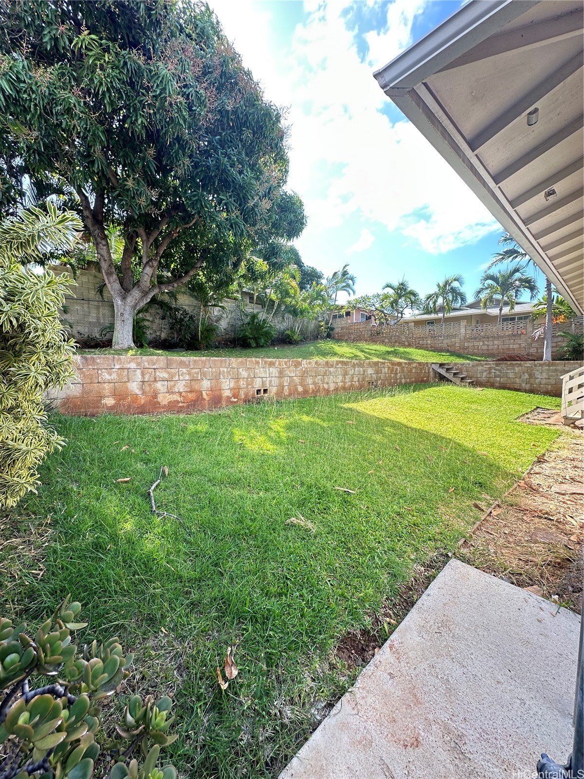 92-365 Malahuna Place