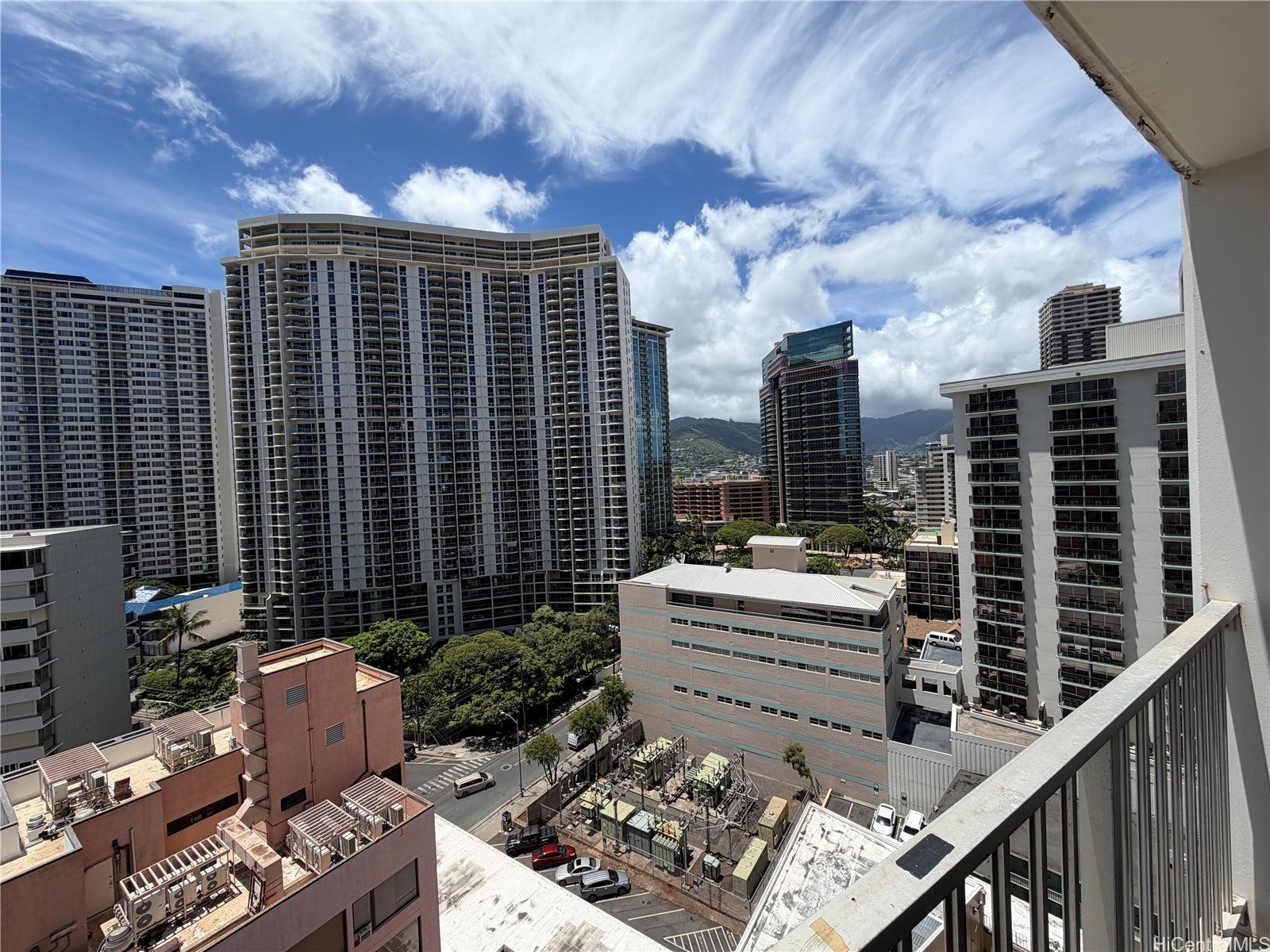 1920 Ala Moana Boulevard 1414