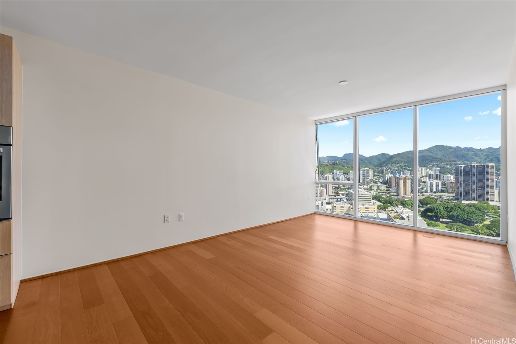 888 Kapiolani Boulevard 3101