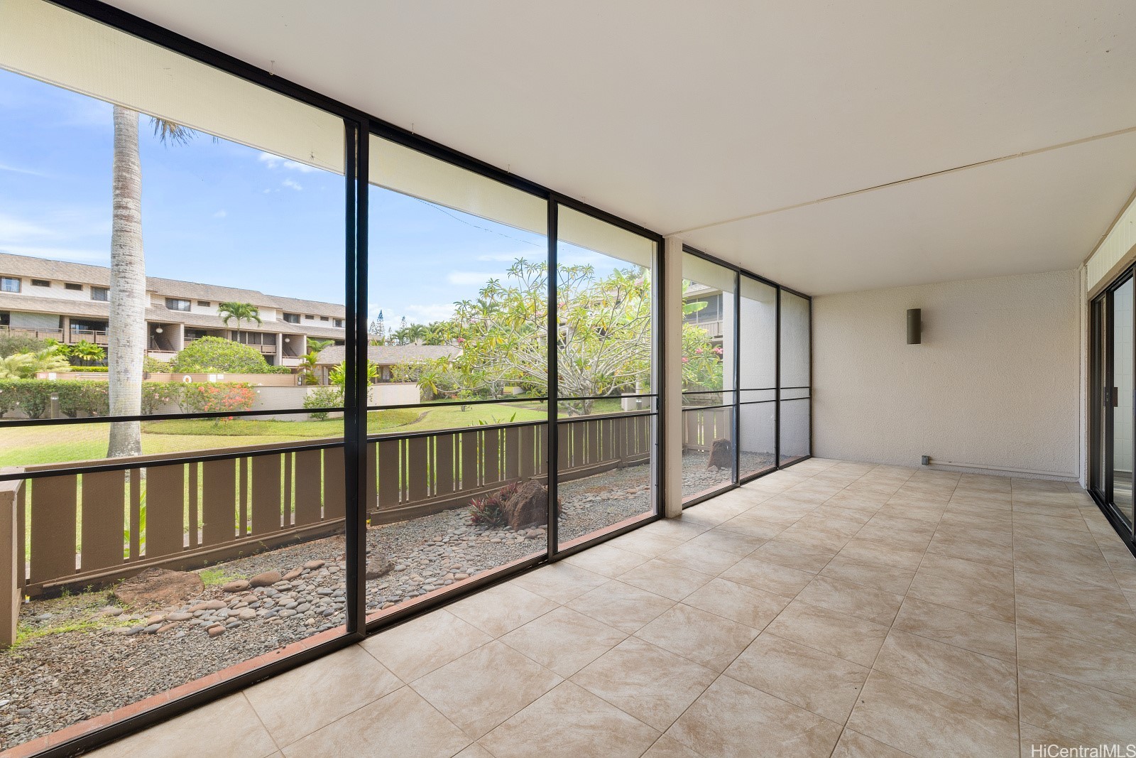 95-142 Kuahelani Avenue 127