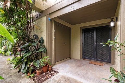 Photo of 46-318 Haiku Road #18B--84, Kaneohe, HI 96744 (MLS # 202614768)