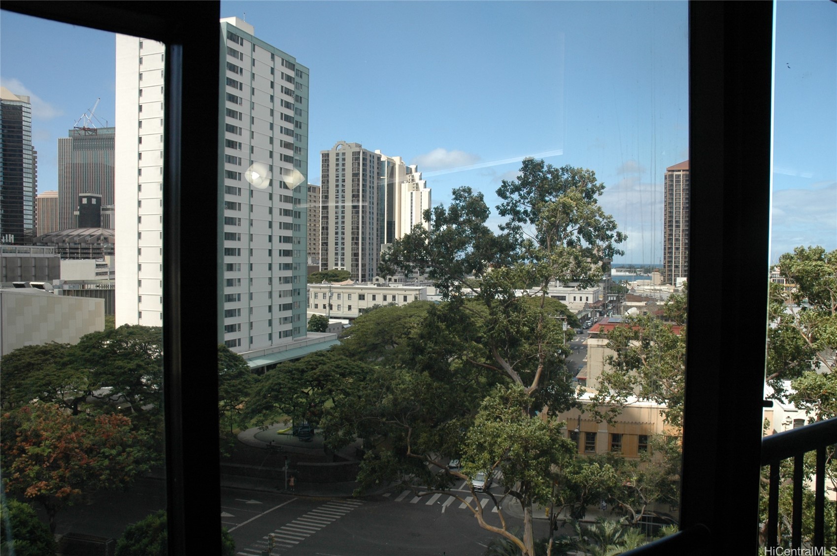 60 N Beretania Street 909