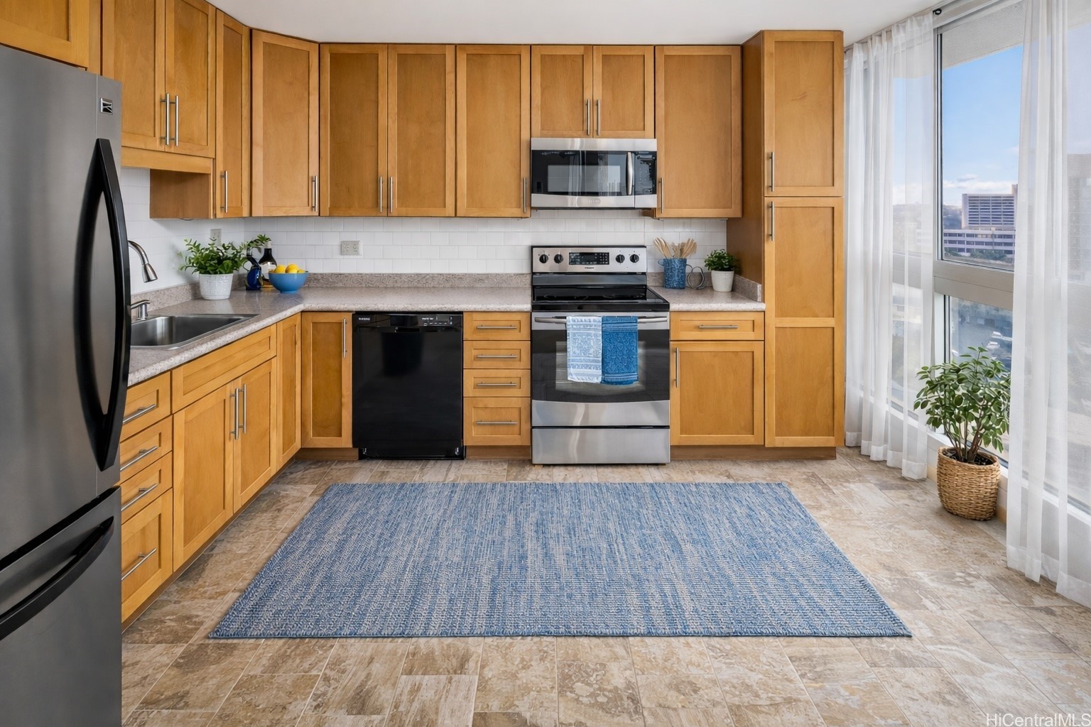 1634 Makiki Street 1101