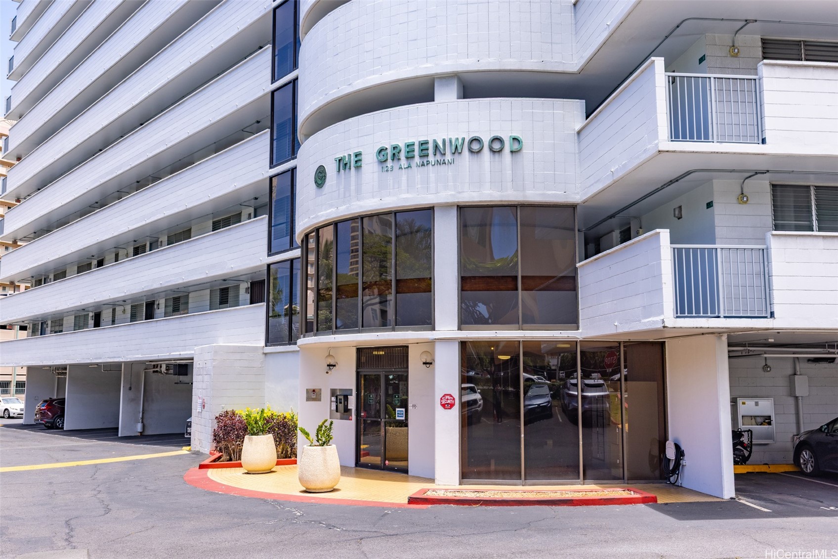 1128 Ala Napunani Street 1703