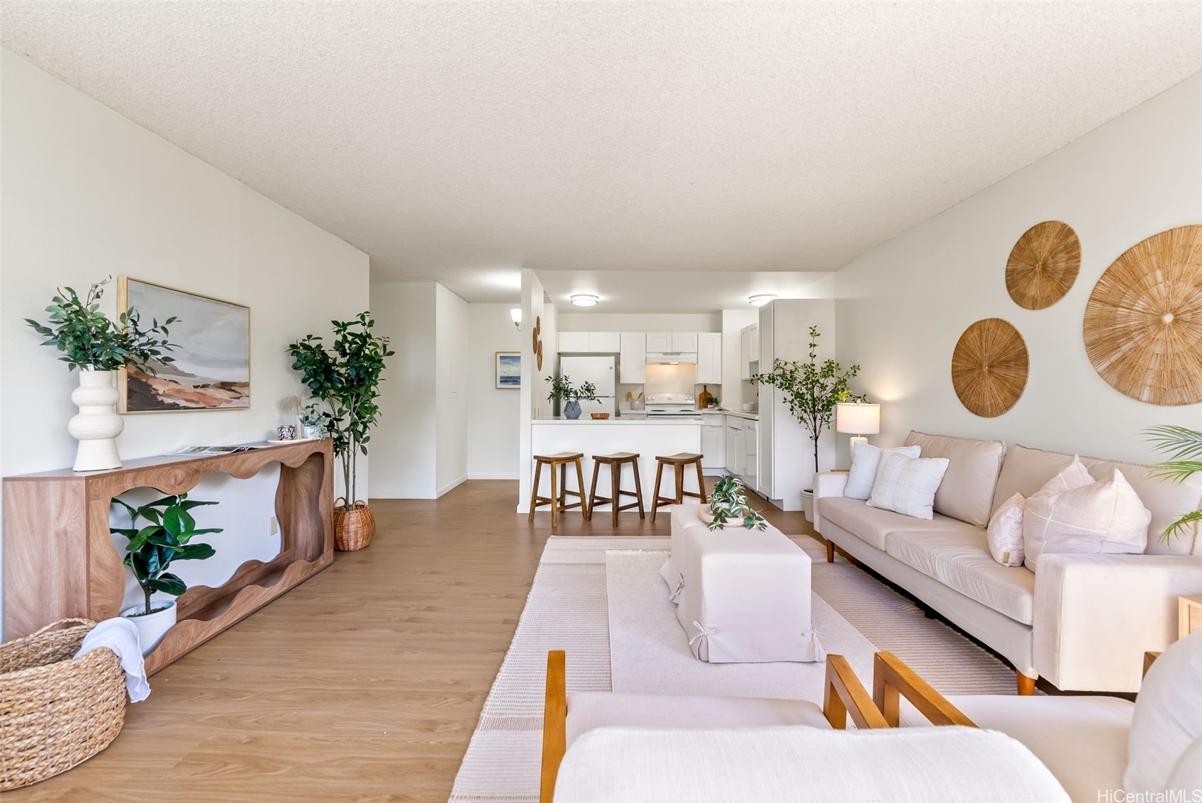 55 S Kukui Street D214