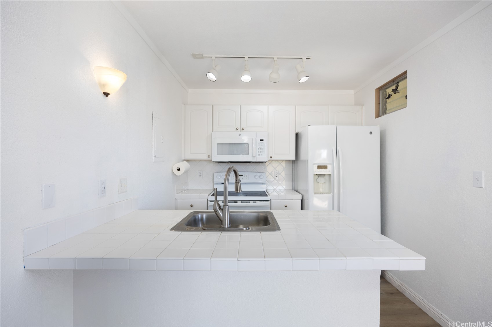 94-1031 Kaukahi Place G4