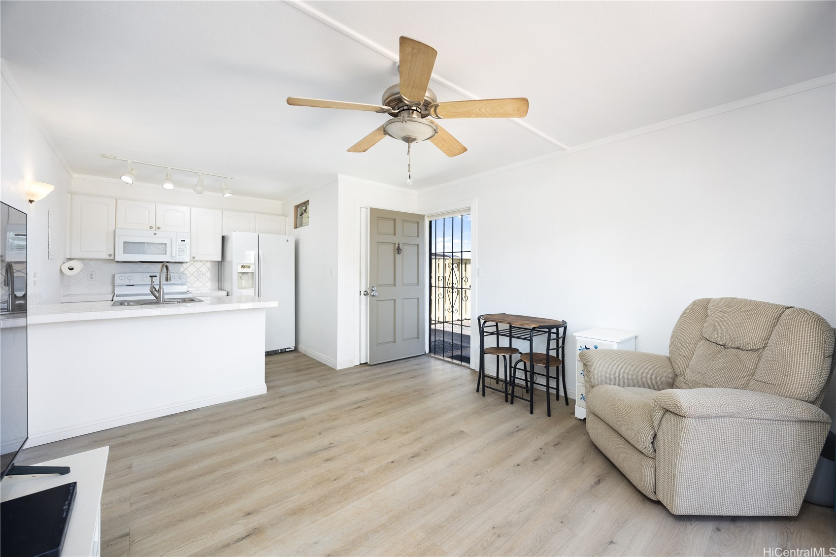 94-1031 Kaukahi Place G4