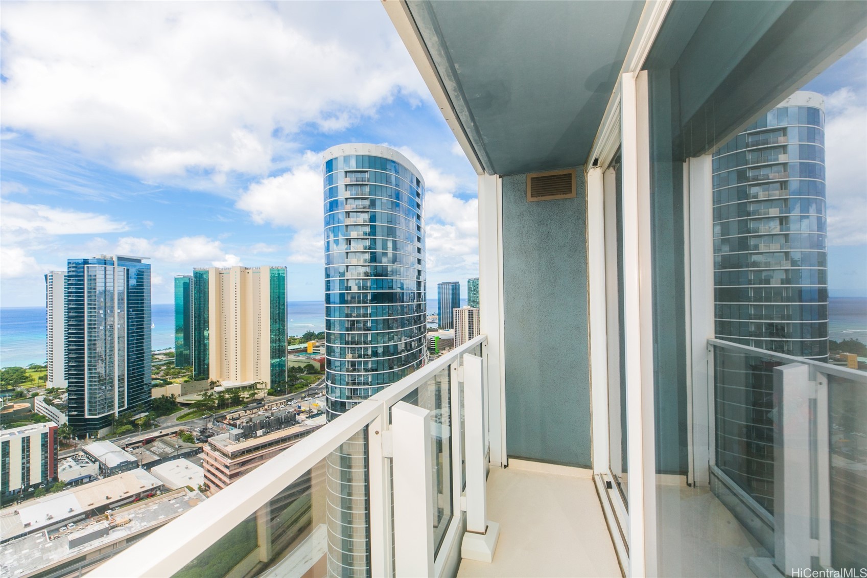 1296 Kapiolani Boulevard 3805