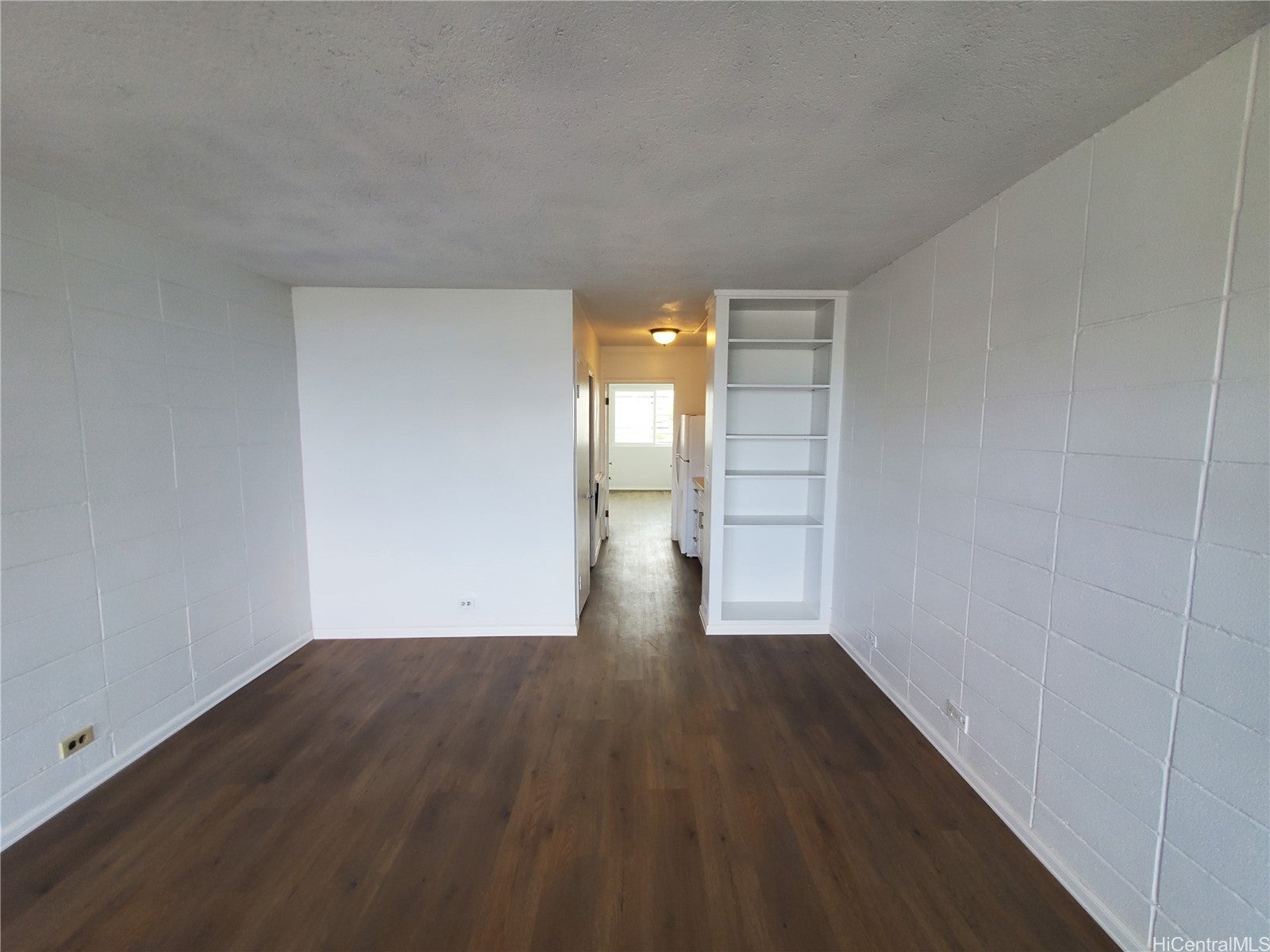 1710 Makiki Street 604
