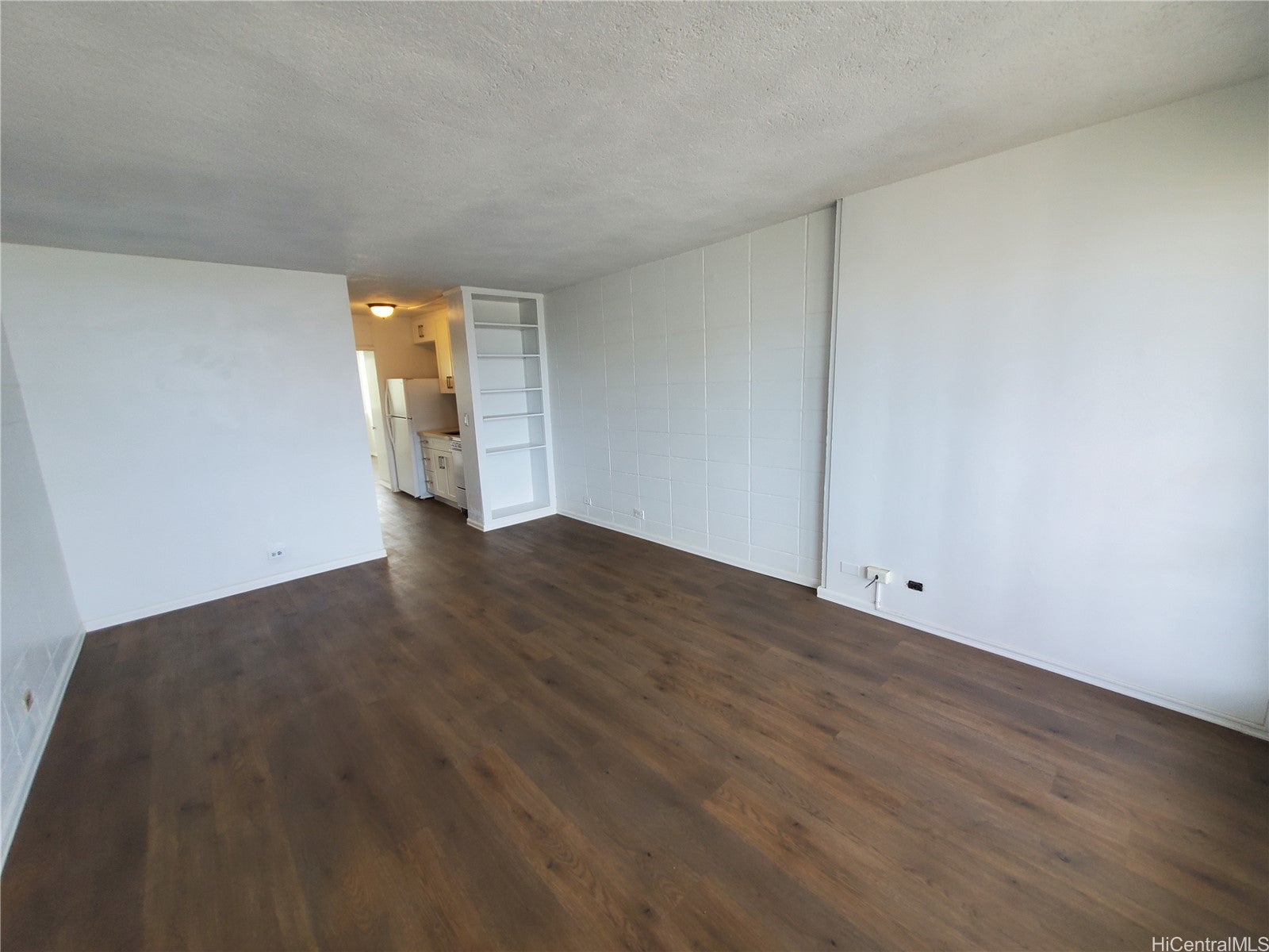 1710 Makiki Street 604