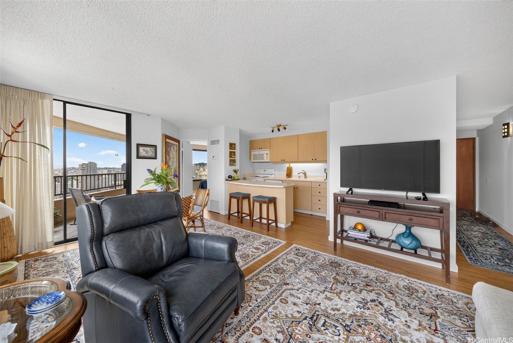 1778 Ala Moana Boulevard 3906