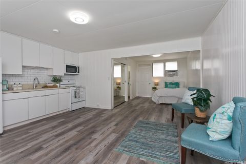 Photo of 1513 Spreckels Street #B-4, Honolulu, HI 96822 (MLS # 202602259)