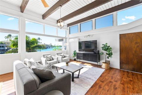 6312 Ookala Place Honolulu HI 96825