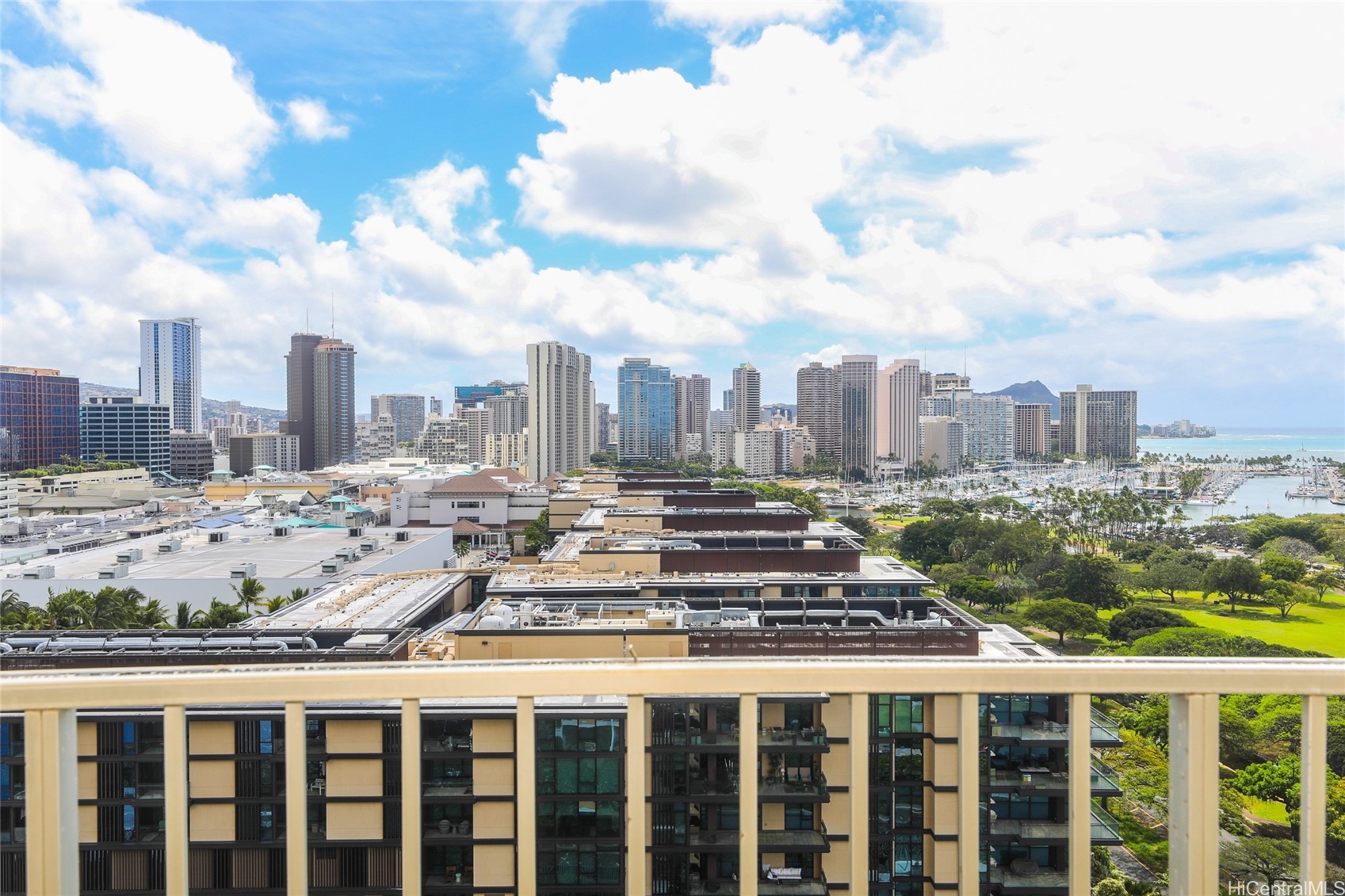 1350 Ala Moana Boulevard 1904