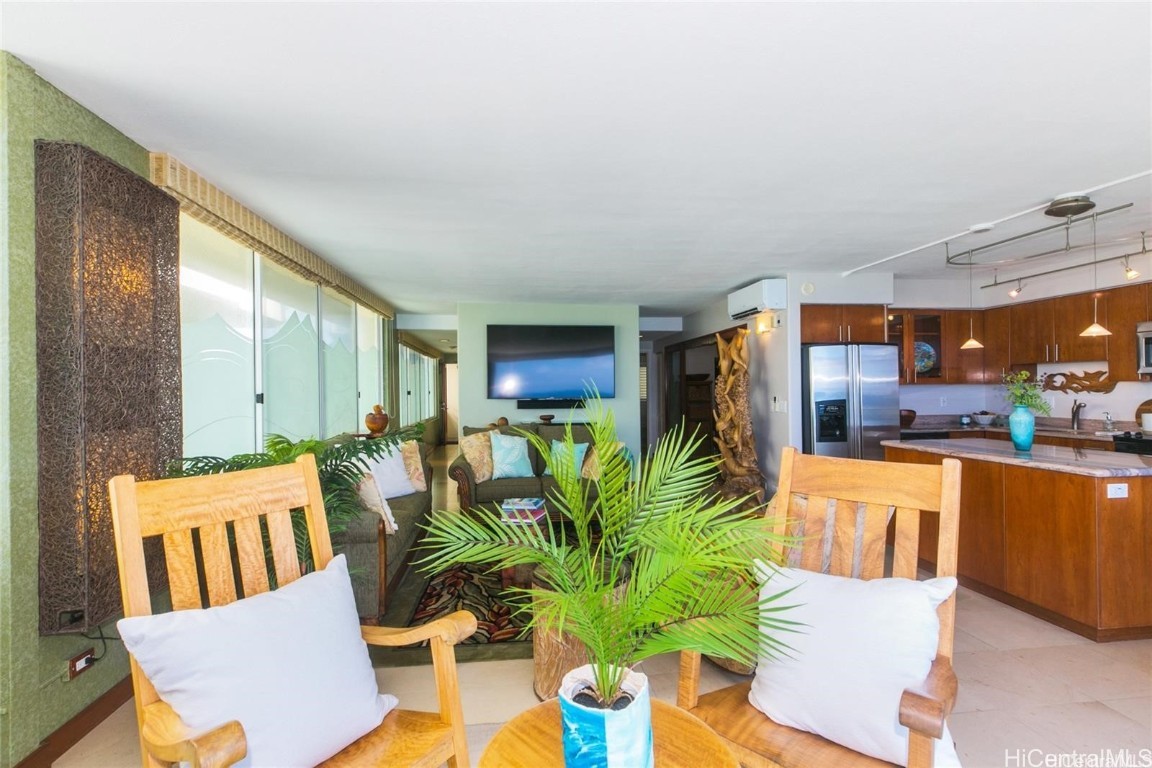 2801 Coconut Avenue 6A