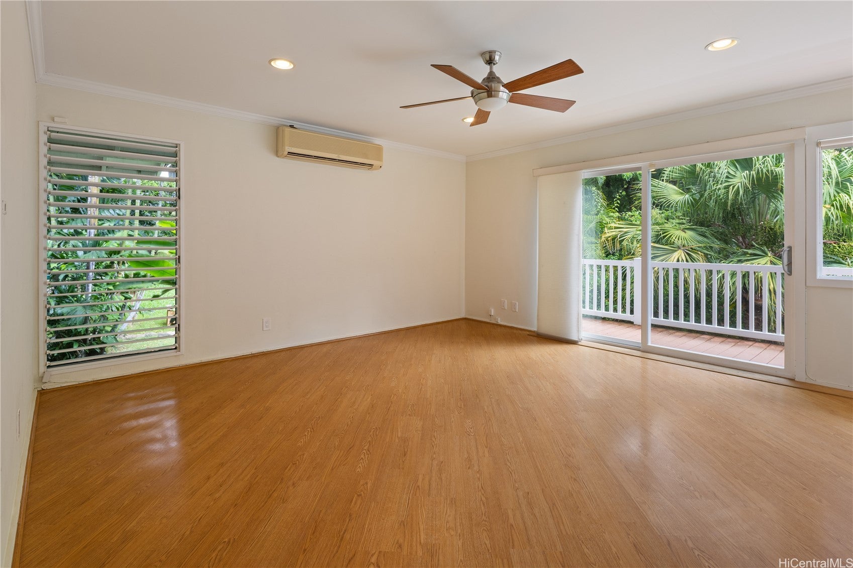 1555 Kalaniiki Street 16