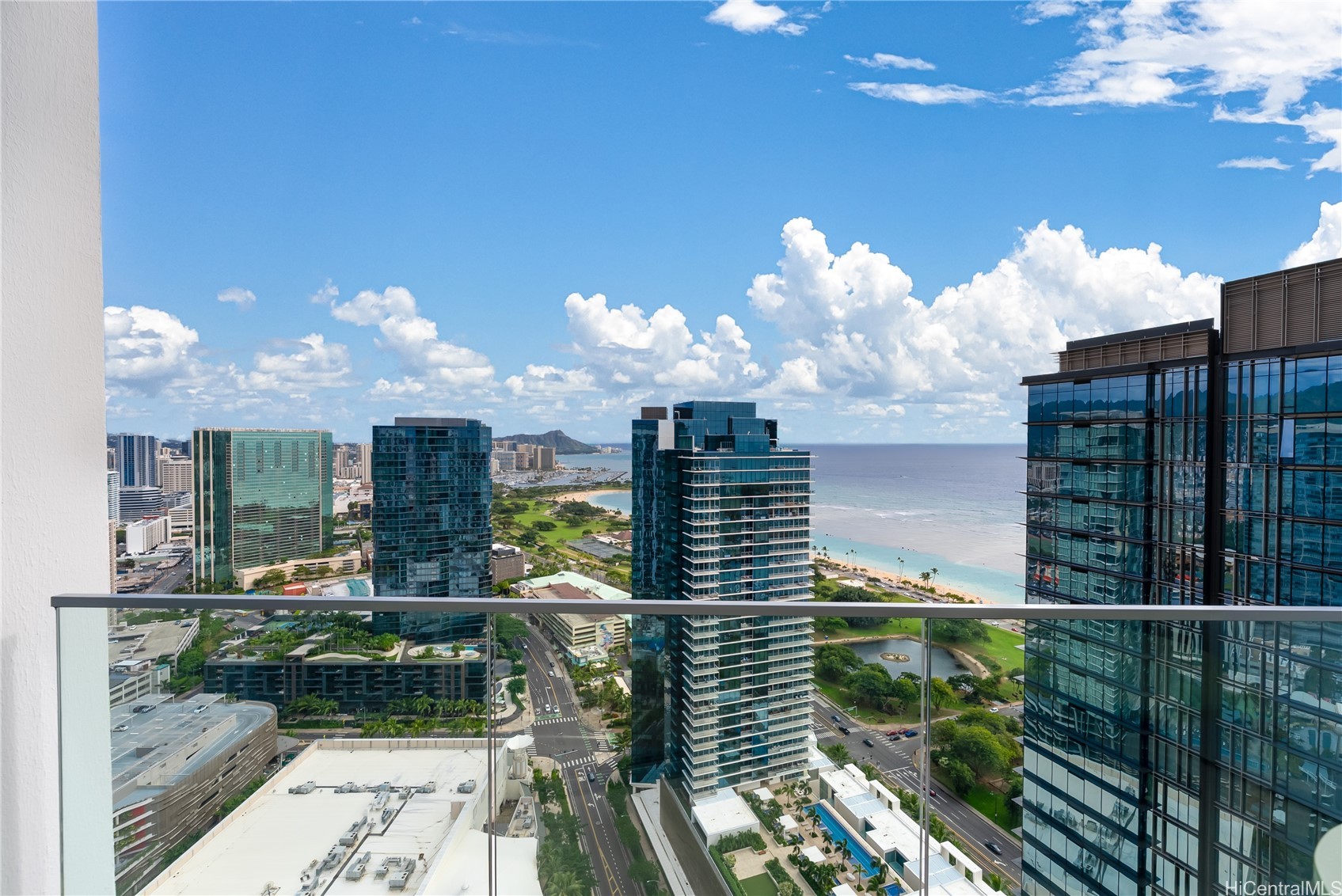 1000 Auahi Street PH 4002