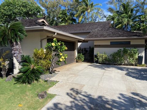 7832 Makaaoa Place Honolulu HI 96825