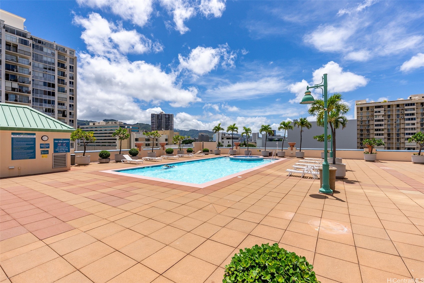 One Archer Lane Condominium