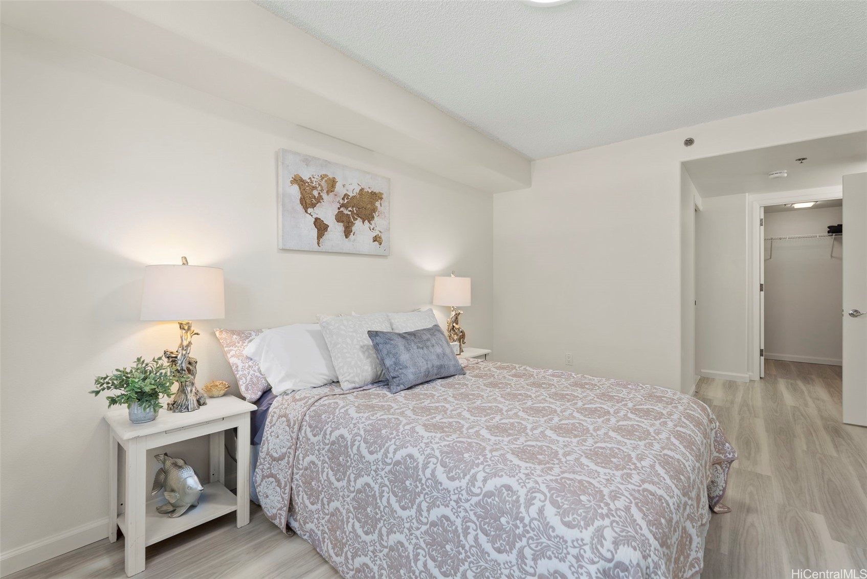801 S King Street 1403