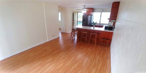 Photo of 1099 Green Street #B409, Honolulu, HI 96822 (MLS # 202608335)