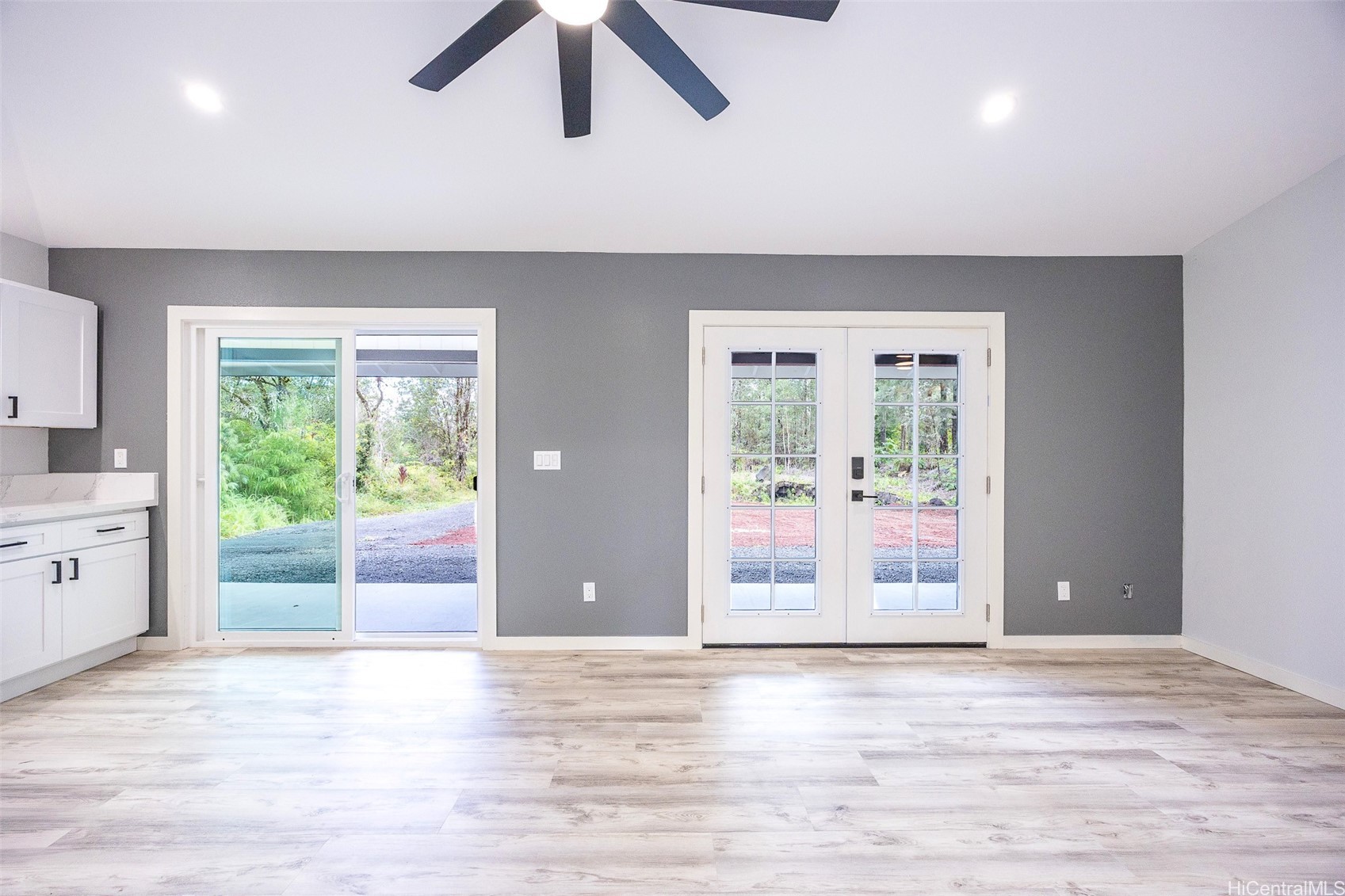 11-3499 Pikake Street