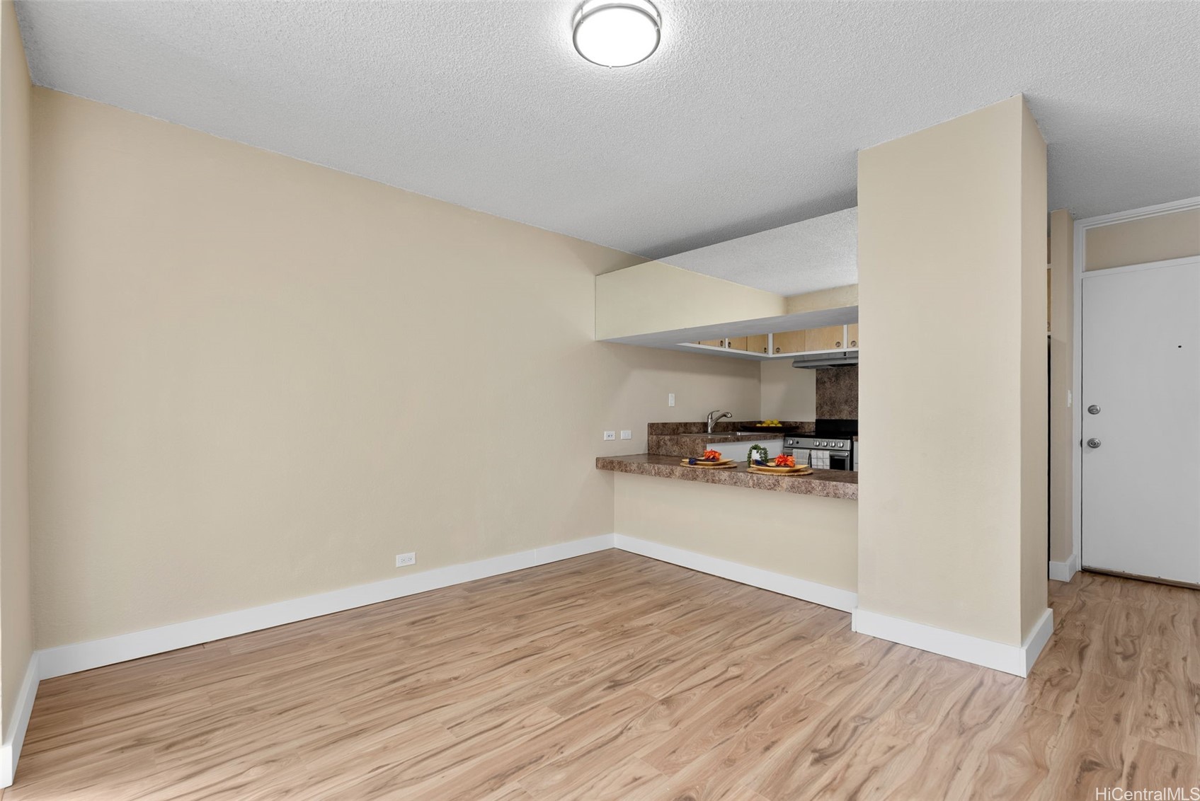 814 Kinau Street 401