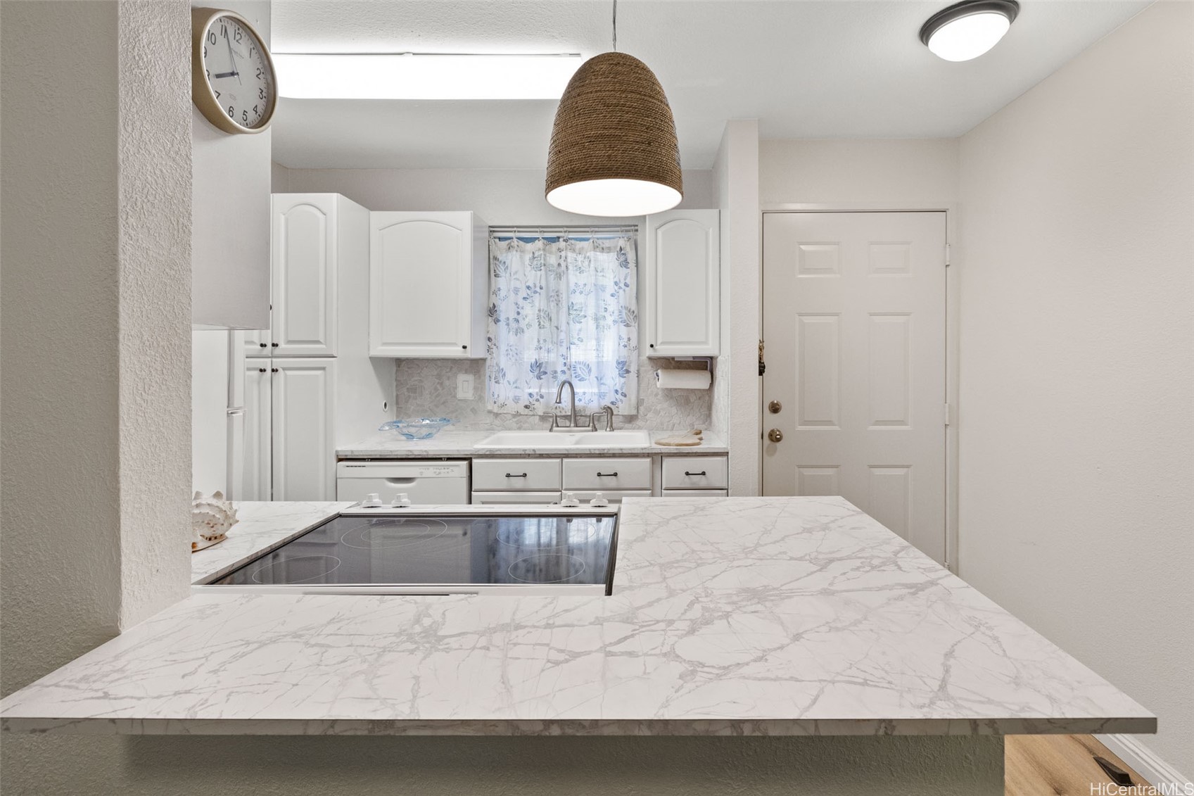 95-652 Wikao Street F203