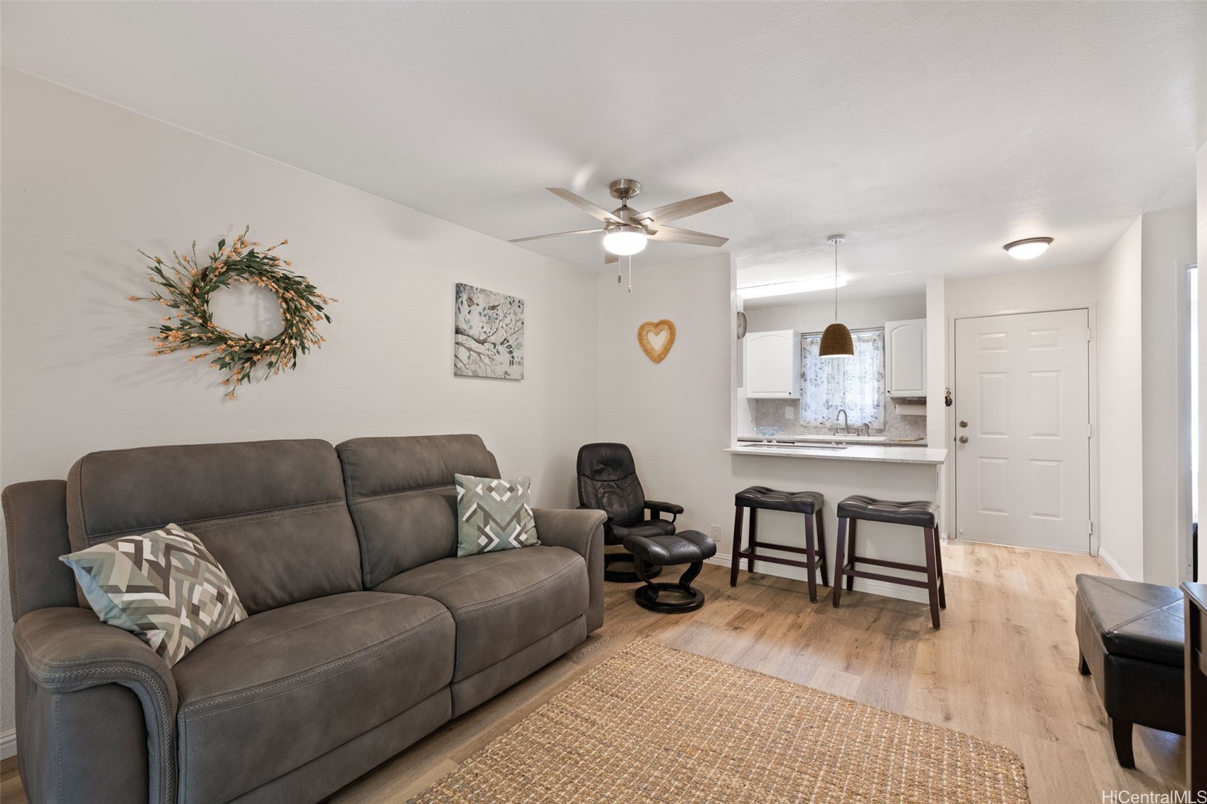 95-652 Wikao Street F203