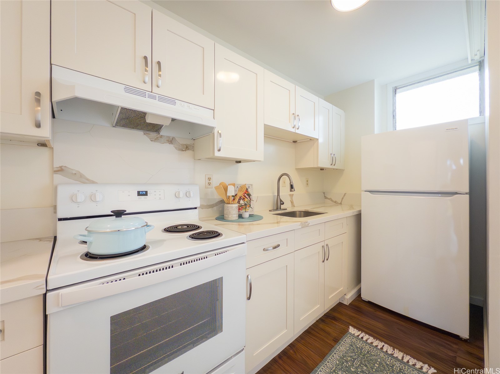 95-336 Kaloapau Street 160