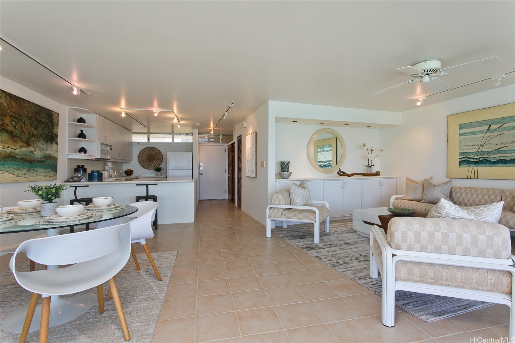 2877 Kalakaua Avenue 601, 602