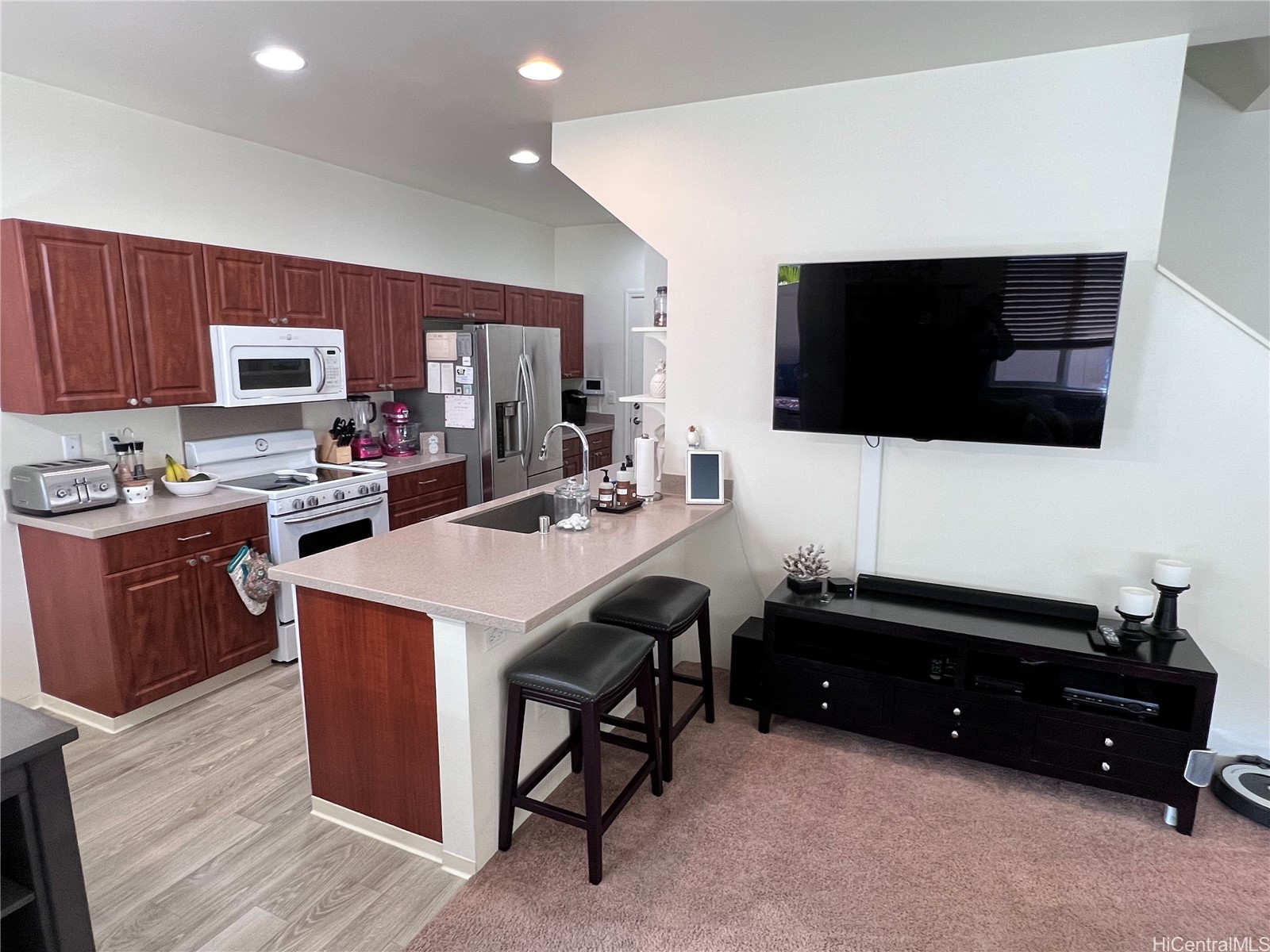 91-6221 Kapolei Parkway 235