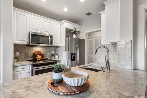 92-1172 Olani Street 51-3 Kapolei HI 96707