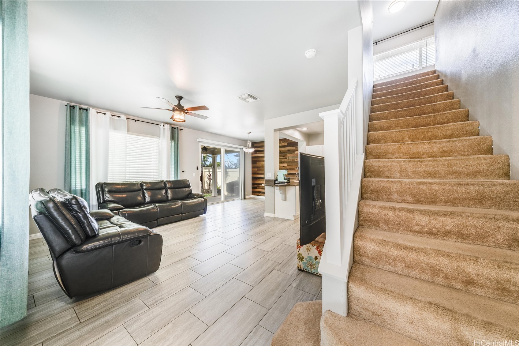 91-1200 Keaunui Drive 204