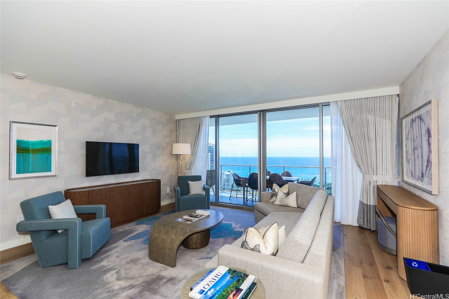 383 Kalaimoku Street 3302