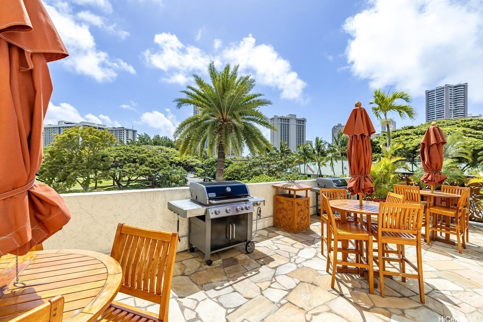 2045 Kalakaua Avenue 114