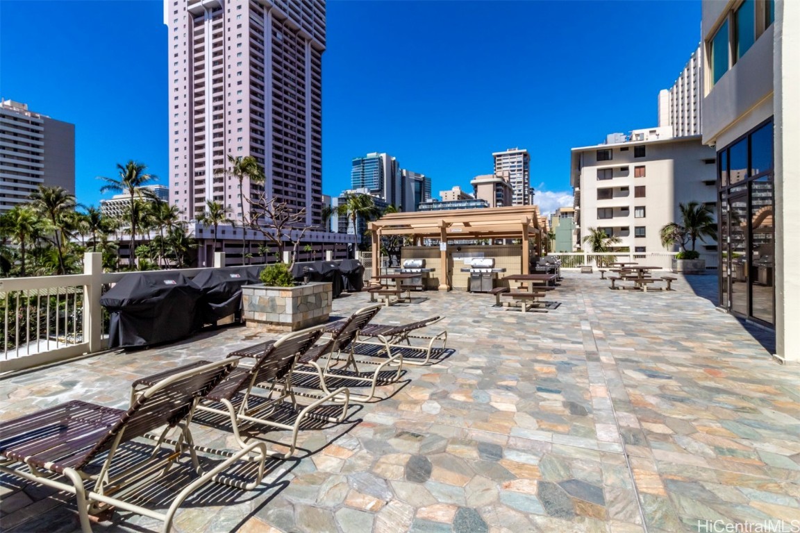 Island Colony Condominium