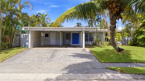 Photo of 952 Holoholo Street, Kailua, HI 96734 (MLS # 202606748)