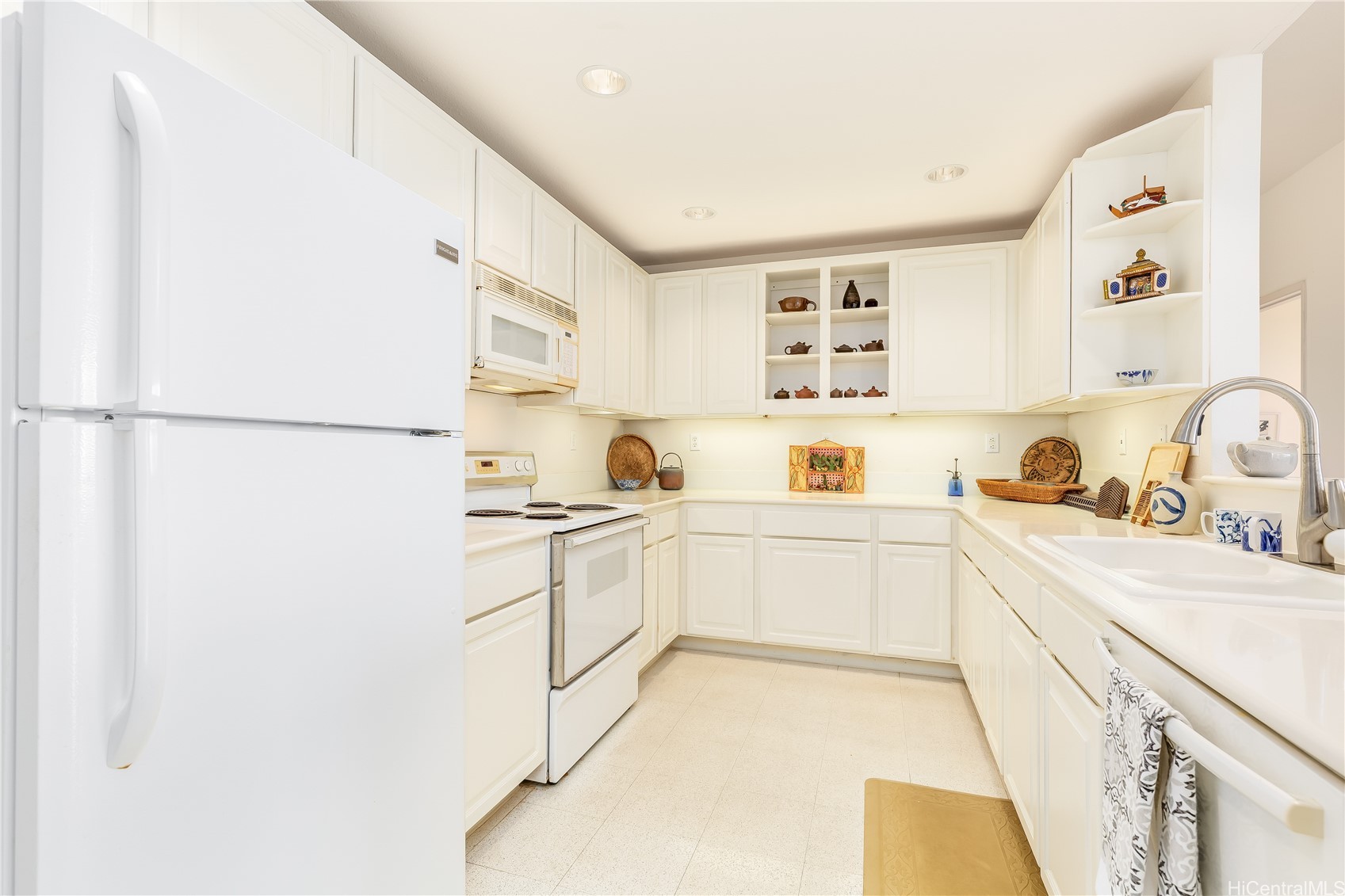 1349 Moanalualani Way 10H