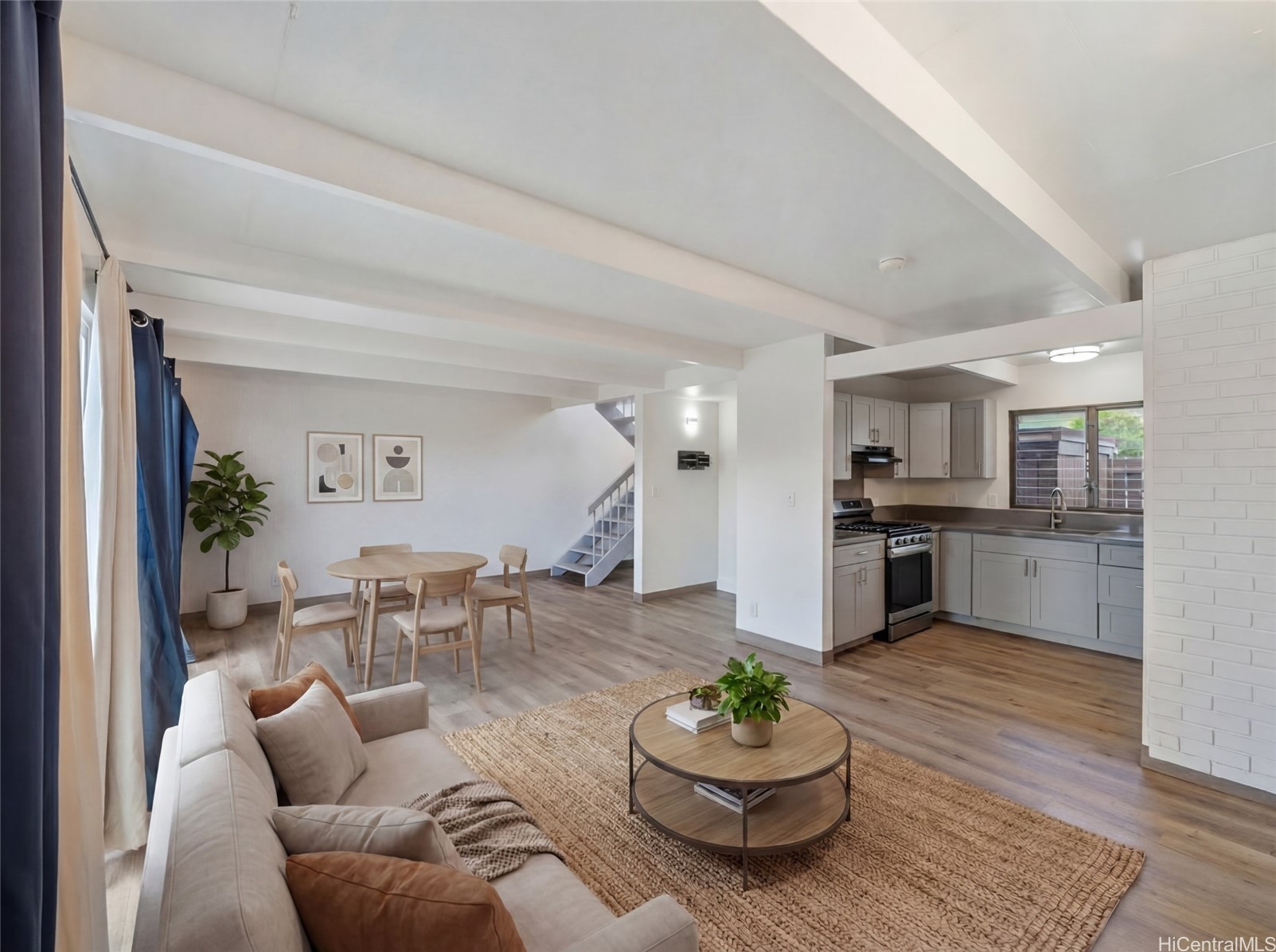 87-186 Helelua Street 2