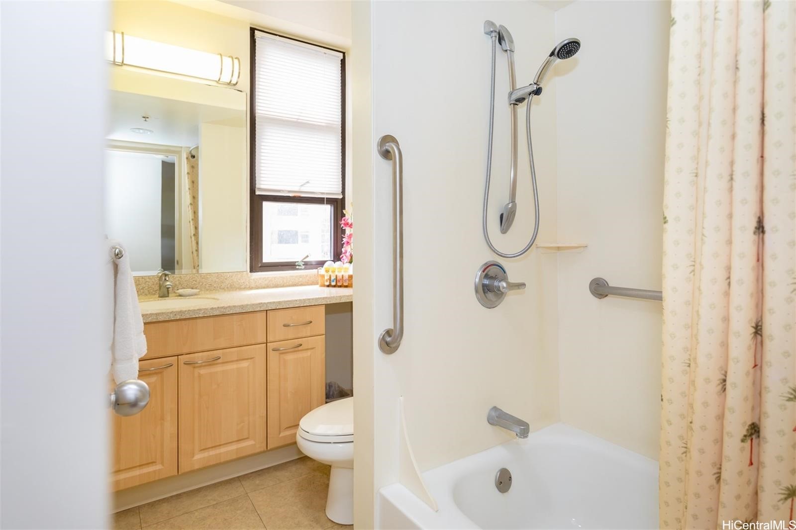 229 Paoakalani Avenue 1114 (NUC)
