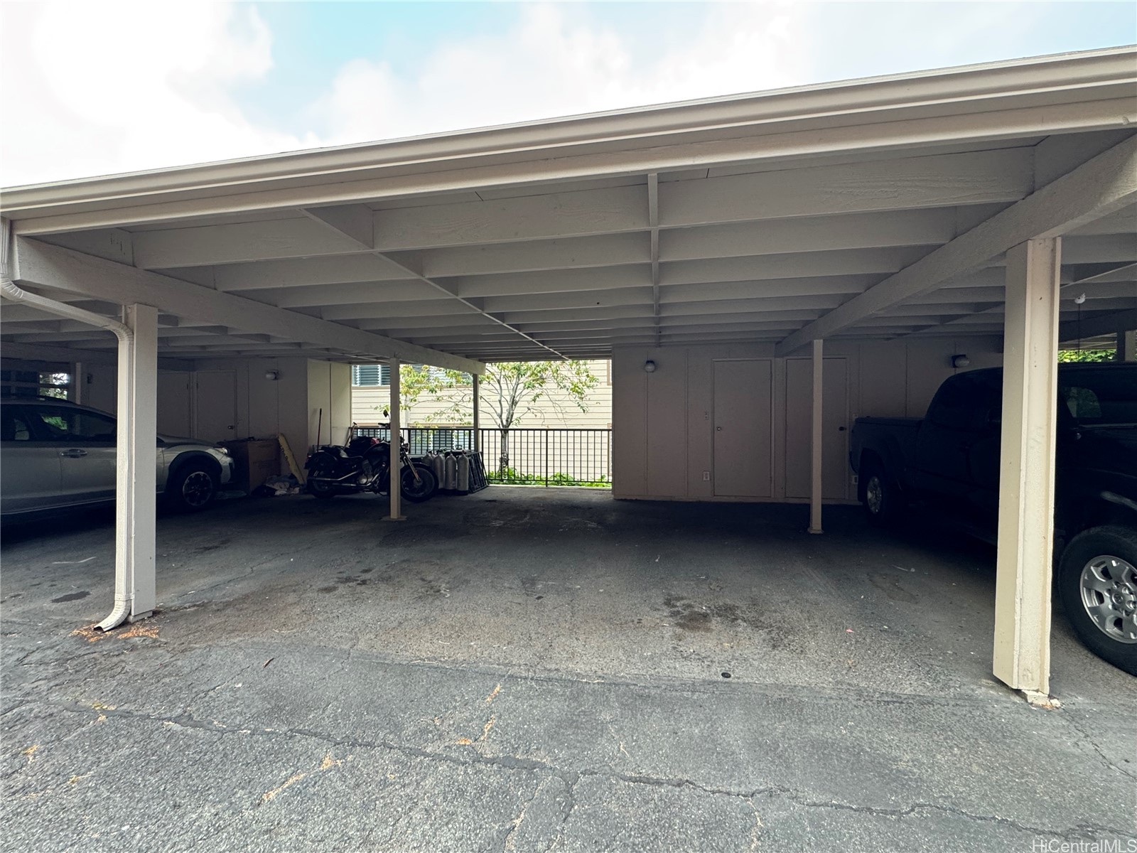 Haleloa 2 Residential Lease