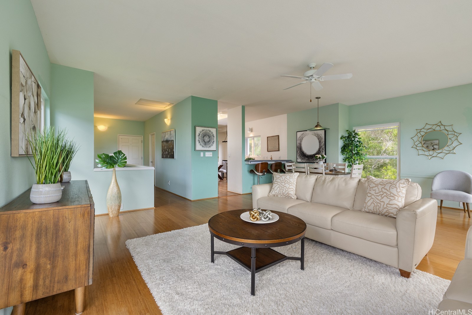 99-1335 Aiea Heights Drive