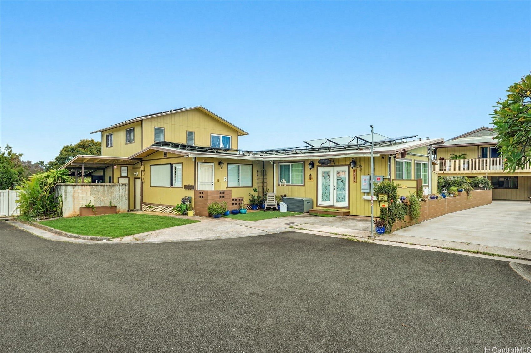 1253 Nanawale Way