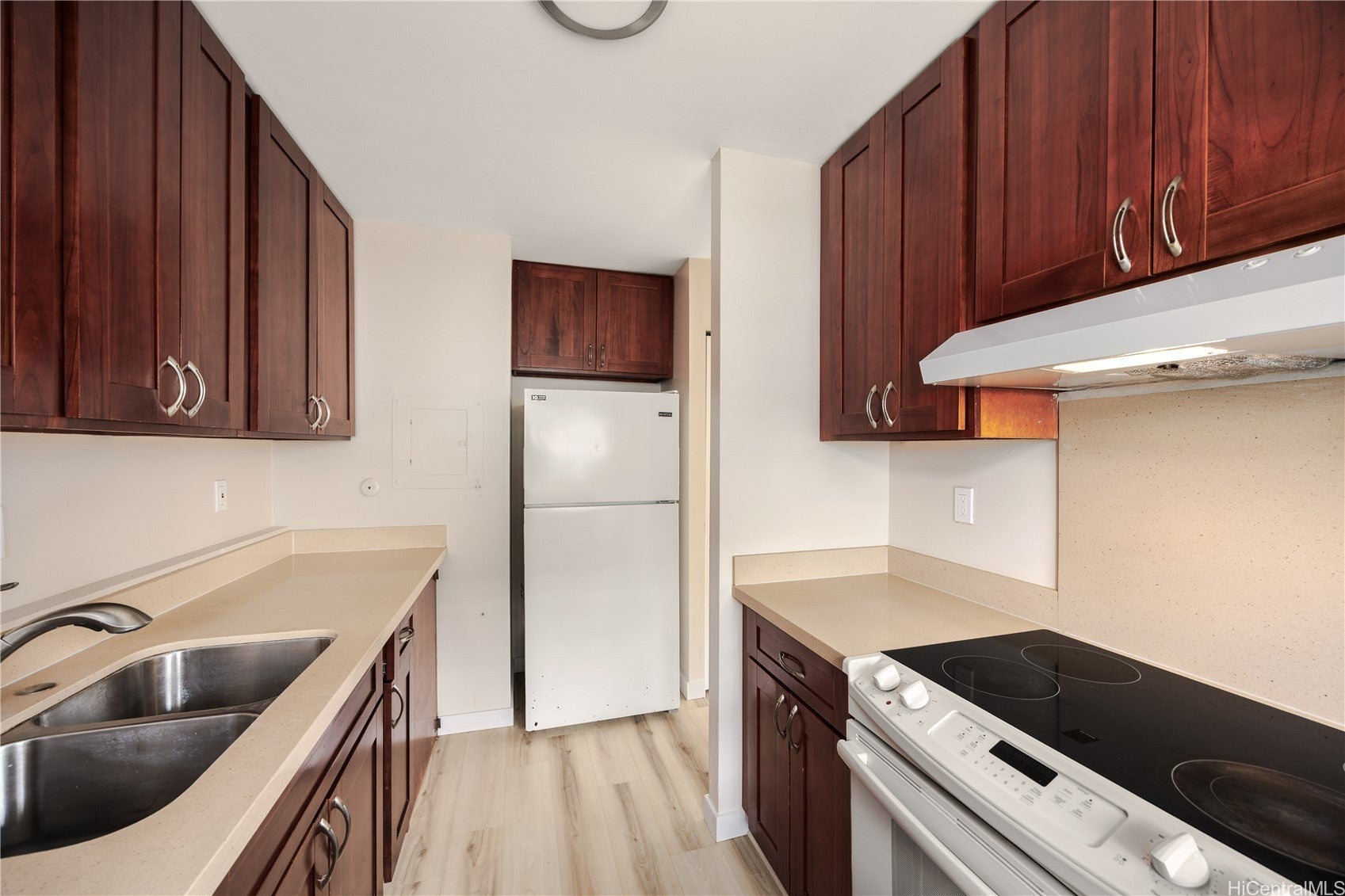 94-1408 Lanikuhana Avenue 438