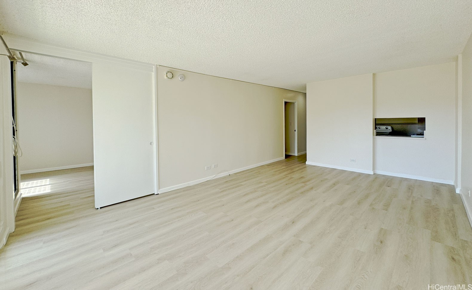 927 Prospect Street 202