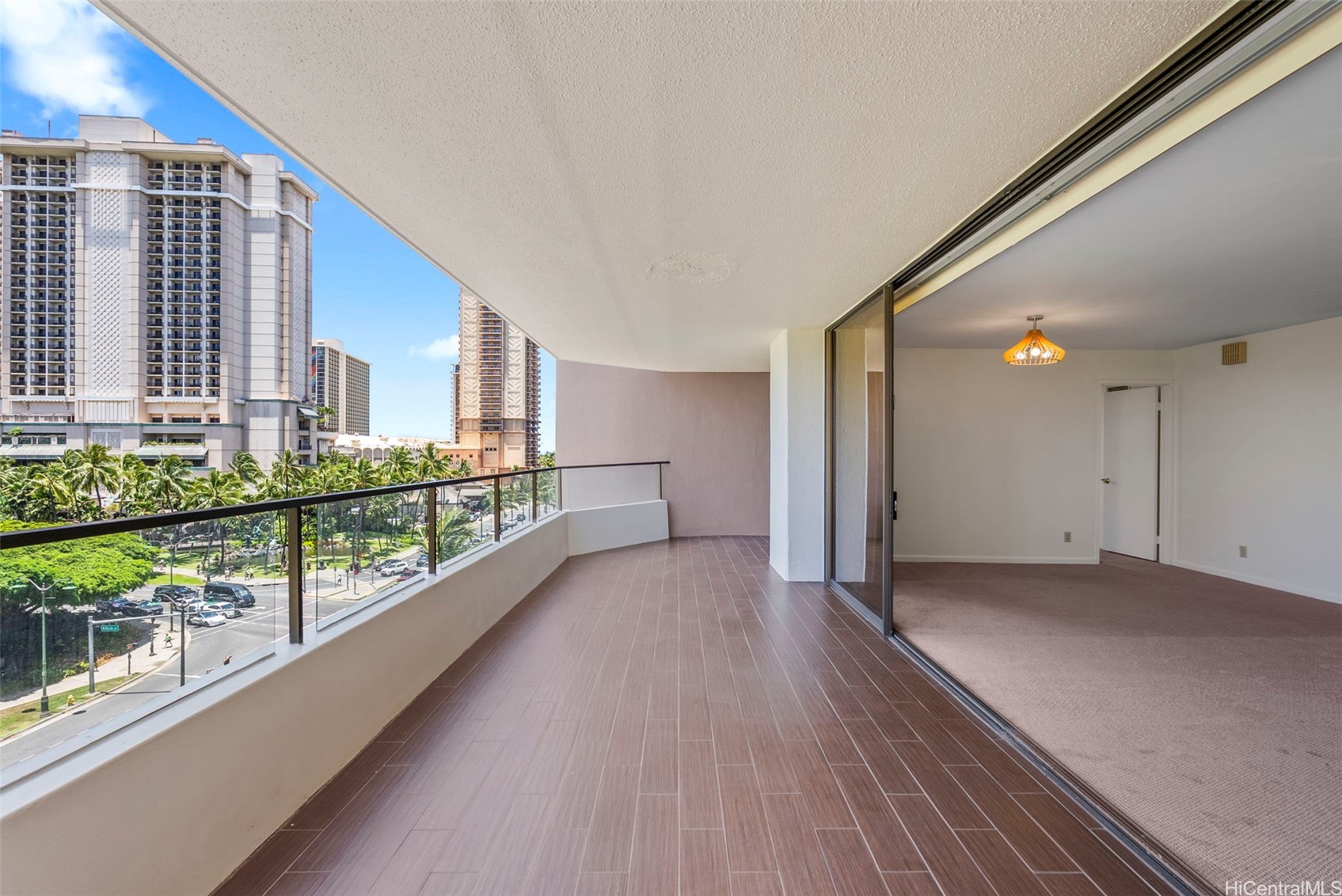 1910 Ala Moana Boulevard 7B